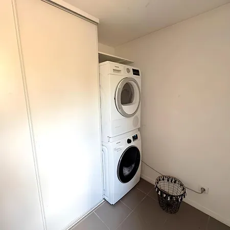 Spacieuse Avec Piscine Privée à Villa