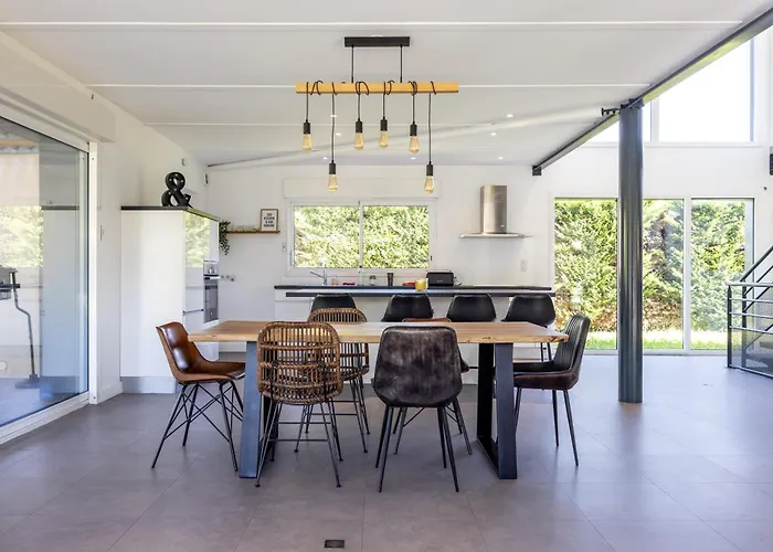 וילה Spacieuse Avec Piscine Privee A