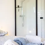 Spacieuse Avec Piscine Privée à Villa