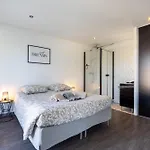 Spacieuse Avec Piscine Privée à Toulouse