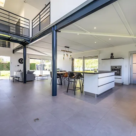 Spacieuse Avec Piscine Privée à * Tolosa